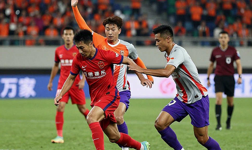 Bên trong chu kỳ 18 tháng của Palmeiras: điều khoản không ai đọc